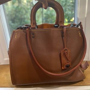 Brown leather Coach bag. amazing condition!